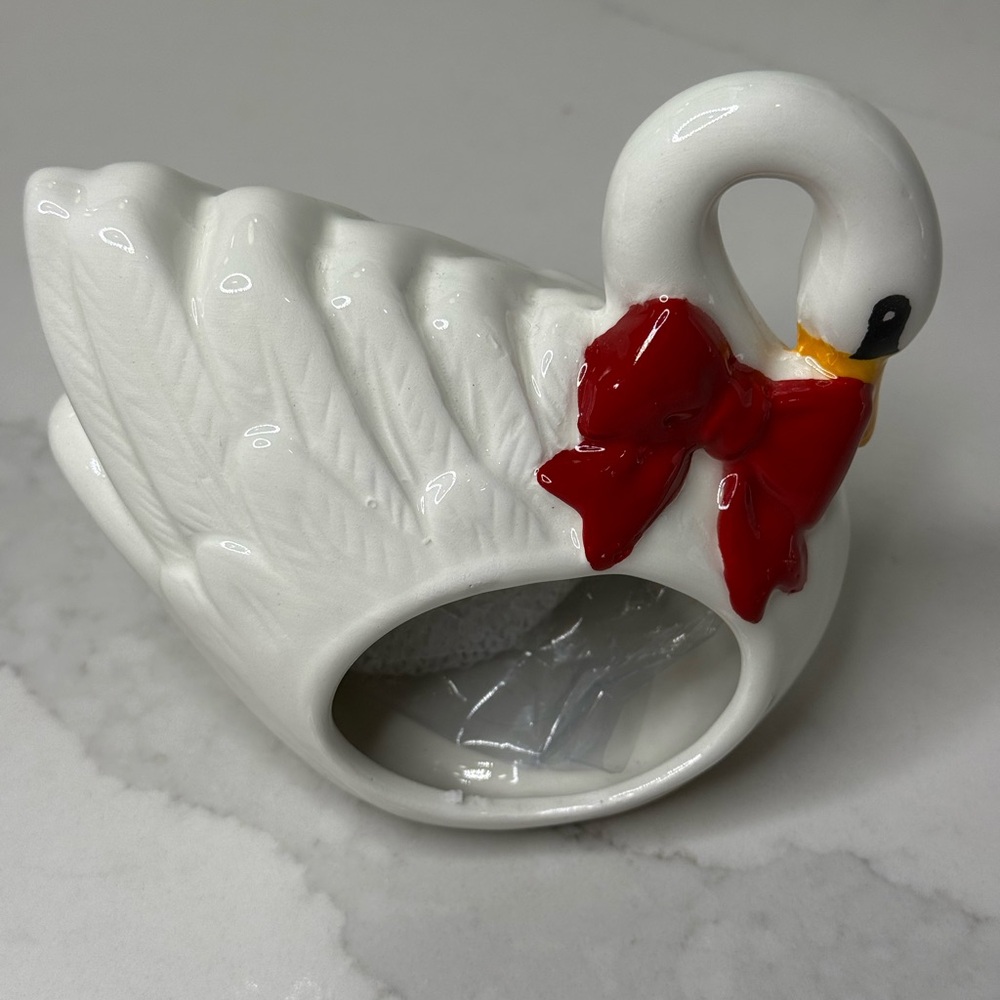 Christmas Swan Scrubby Red BOW Ceramic New